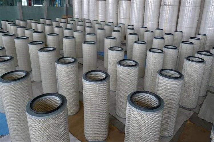 要选择适合客户规格的设备，环保半岛体育app-半岛（中国）的型号有很多，每一种都有不同的用途，所以客户选择的时候必需要结合自己的实际情况，否则购买的设备不能使用更加麻烦